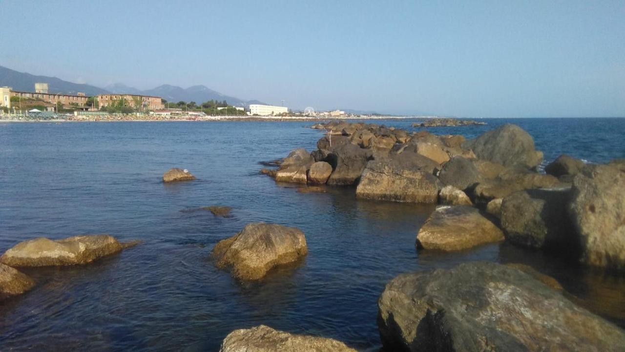 Appartamento Mare Pital Marina di Massa Exteriör bild